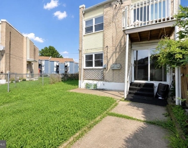 3432 Ashfield Lane - Photo Thumbnail 3