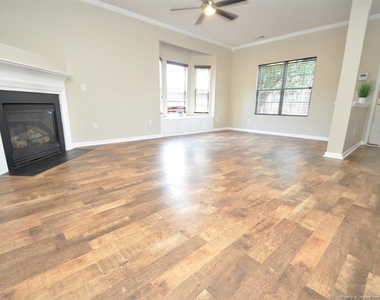 2820 Gross Avenue - Photo Thumbnail 6