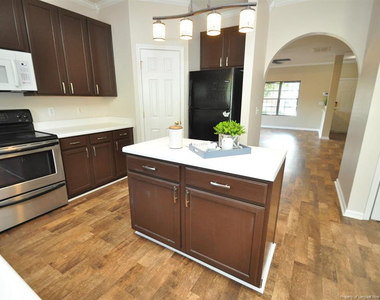2820 Gross Avenue - Photo Thumbnail 12