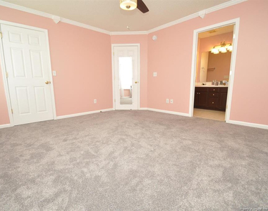2820 Gross Avenue - Photo Thumbnail 23