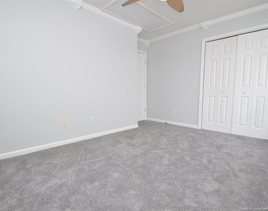 2820 Gross Avenue - Photo Thumbnail 18