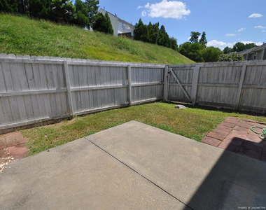 2820 Gross Avenue - Photo Thumbnail 29