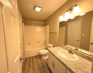 4059 Professional Drive - Photo Thumbnail 5