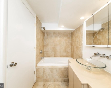 1329 Lombard Street - Photo Thumbnail 22