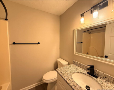 4083 Professional Drive - Photo Thumbnail 10