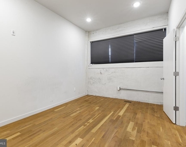 1737 N Howard Street - Photo Thumbnail 15