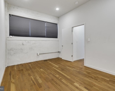 1737 N Howard Street - Photo Thumbnail 16