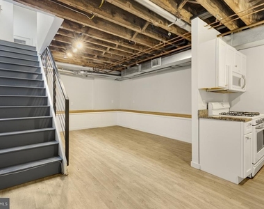 1737 N Howard Street - Photo Thumbnail 17