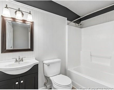 7259 Ainsley Street - Photo Thumbnail 9