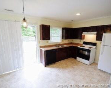 6635 Abbey Lane - Photo Thumbnail 5