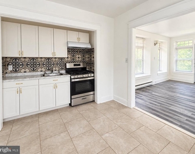 6601 Blakemore - Photo Thumbnail 7