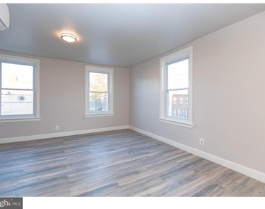 2434 E Dauphin Street - Photo Thumbnail 7