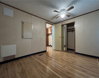 114 Plymouth Way - Photo Thumbnail 11