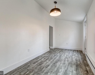 2434 E Dauphin Street - Photo Thumbnail 12