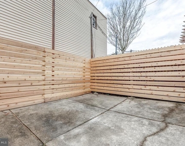 2434 E Dauphin Street - Photo Thumbnail 17