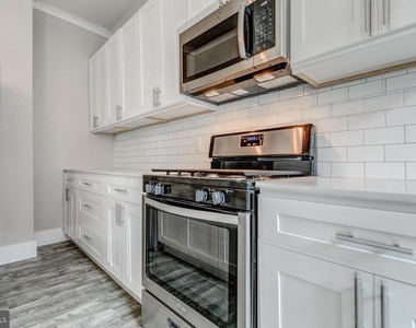 2434 E Dauphin Street - Photo Thumbnail 10