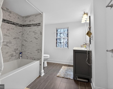 2604 E York Street - Photo Thumbnail 9