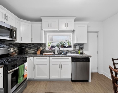2604 E York Street - Photo Thumbnail 3