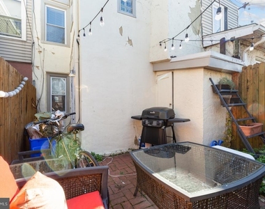 824 N Judson Street - Photo Thumbnail 10