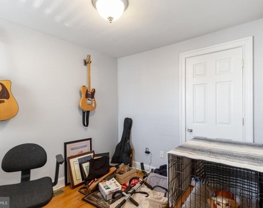 824 N Judson Street - Photo Thumbnail 15