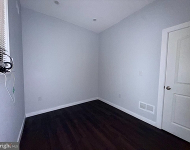 2113 S 15th Street - Photo Thumbnail 20
