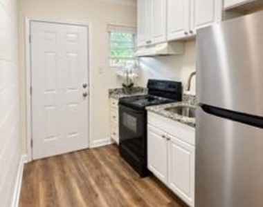 1600 Cross Street - Photo Thumbnail 8