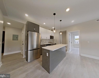1822 Ridge Avenue - Photo Thumbnail 9