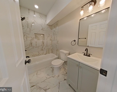 1822 Ridge Avenue - Photo Thumbnail 13