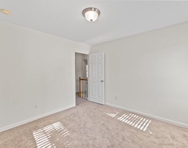 223 Presley Boulevard - Photo Thumbnail 47