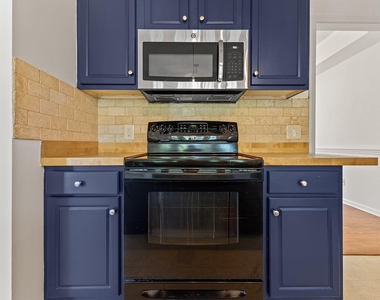 223 Presley Boulevard - Photo Thumbnail 22