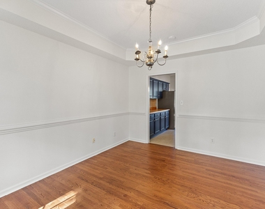 223 Presley Boulevard - Photo Thumbnail 32