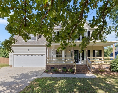 223 Presley Boulevard - Photo Thumbnail 4