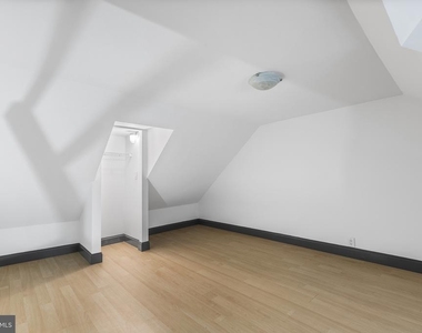 943 E Passyunk Avenue - Photo Thumbnail 20