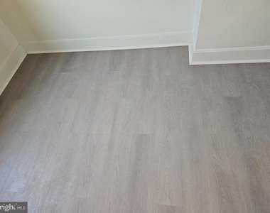 2919 N 5th Street - Photo Thumbnail 9