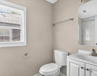 415 Spring Court - Photo Thumbnail 9