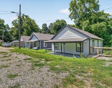 415 Spring Court - Photo Thumbnail 36