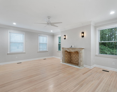 3822 Hope Valley Road - Photo Thumbnail 11