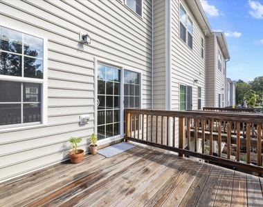 6620 Pathfinder Way - Photo Thumbnail 32