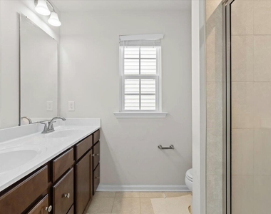 6620 Pathfinder Way - Photo Thumbnail 19
