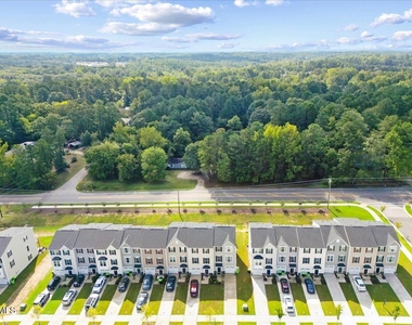 6620 Pathfinder Way - Photo Thumbnail 1