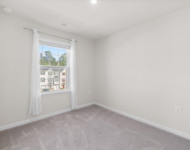 6620 Pathfinder Way - Photo Thumbnail 27