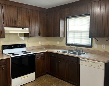 1280 Powhatan Road - Photo Thumbnail 3
