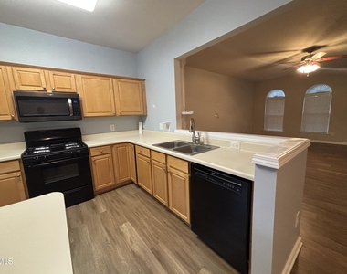 7252 Corvette Court - Photo Thumbnail 42