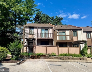 2201 Brandenburg Way - Photo Thumbnail 1
