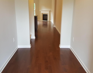 216 Hamlet Place - Photo Thumbnail 1