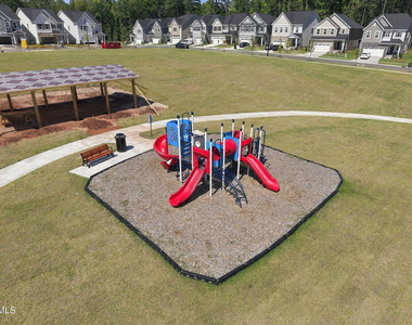 3195 Delmar Drive - Photo Thumbnail 3