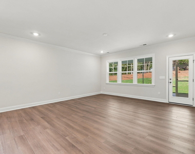 3195 Delmar Drive - Photo Thumbnail 17