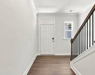 3195 Delmar Drive - Photo Thumbnail 10