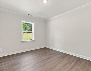 3195 Delmar Drive - Photo Thumbnail 20