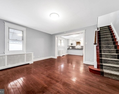 213 Heather Road - Photo Thumbnail 7